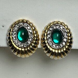 Vintage Emerald Green Cabochon Clip-On Earrings 1960s Jewelry collectible